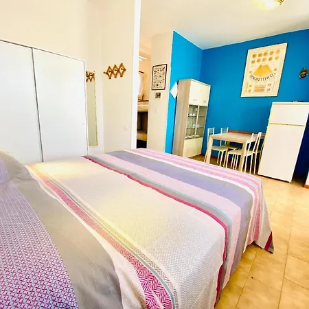 Ferienwohnung Fuer 4 Personen Ca 26 Qm In Lido Delle Nazioni, Adriakueste Italien Podelta Apartment *