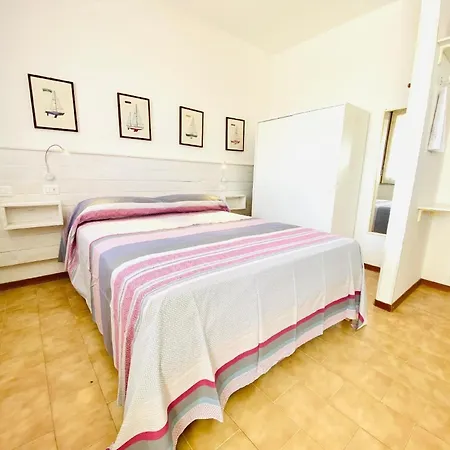 Ferienwohnung Fuer 4 Personen Ca 26 Qm In Lido Delle Nazioni, Adriakueste Italien Podelta