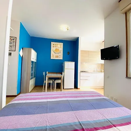 Ferienwohnung Fuer 4 Personen Ca 26 Qm In Lido Delle Nazioni, Adriakueste Italien Podelta *